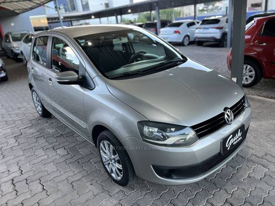 VOLKSWAGEN FOX 1.6 MI 8V FLEX 4P MANUAL